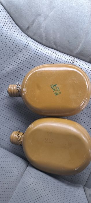 Фляжки и офицерские сумки