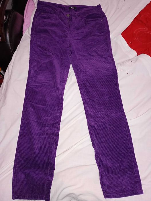 Pantaloni C&A material catifelat