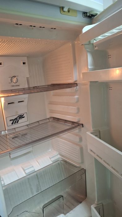 Холодильник даром
