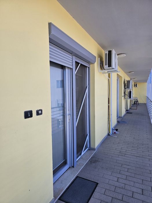 Inchiriez apartament cu 1,5 camere - zona Complex