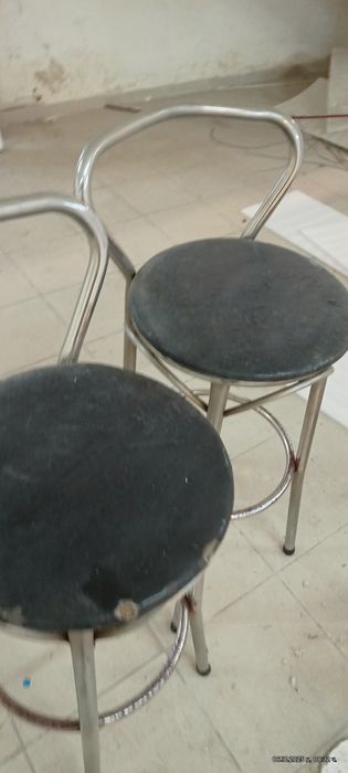 Високи бар столове 2бр.