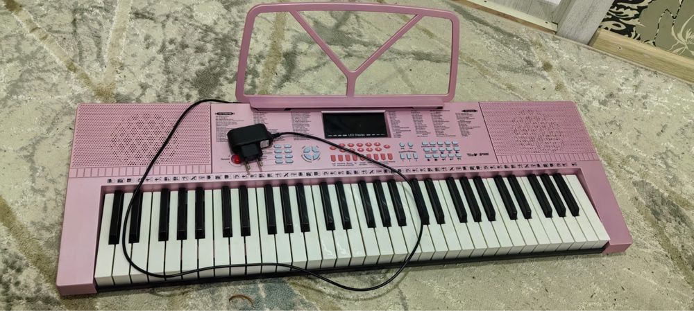 Продаю детский синтезатор