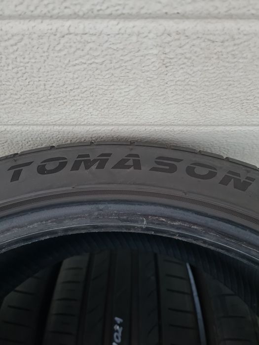 Летни гуми 4 броя TOMASON SportRace 245 35 R18 дот 1021