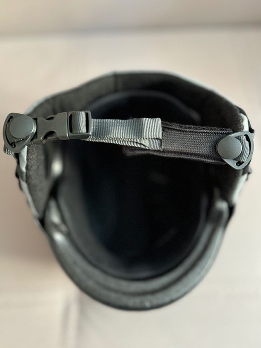 Продам горнолыжный шлем