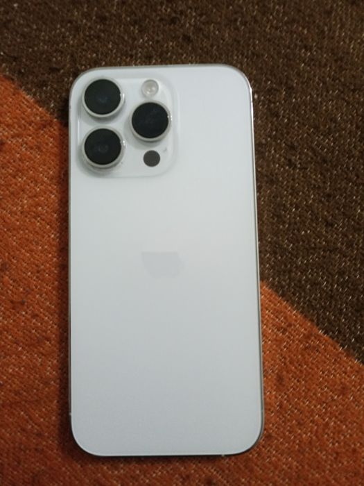 Продам Айфон 14про 256