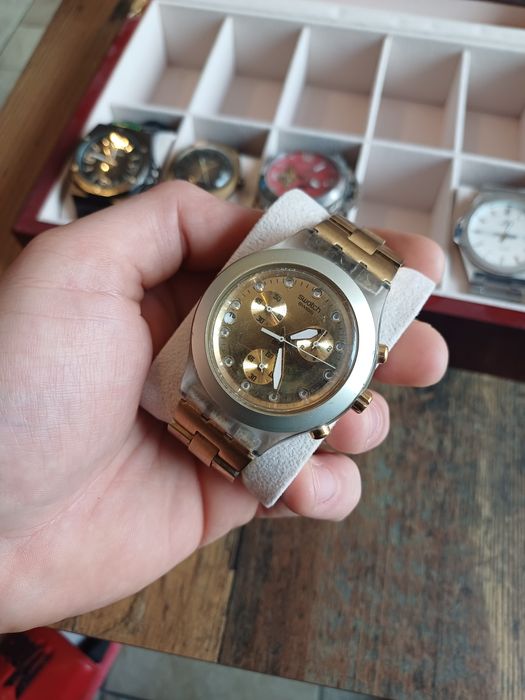 Продавам лот от часовници swatch, panerai, casio, poljot, parkside