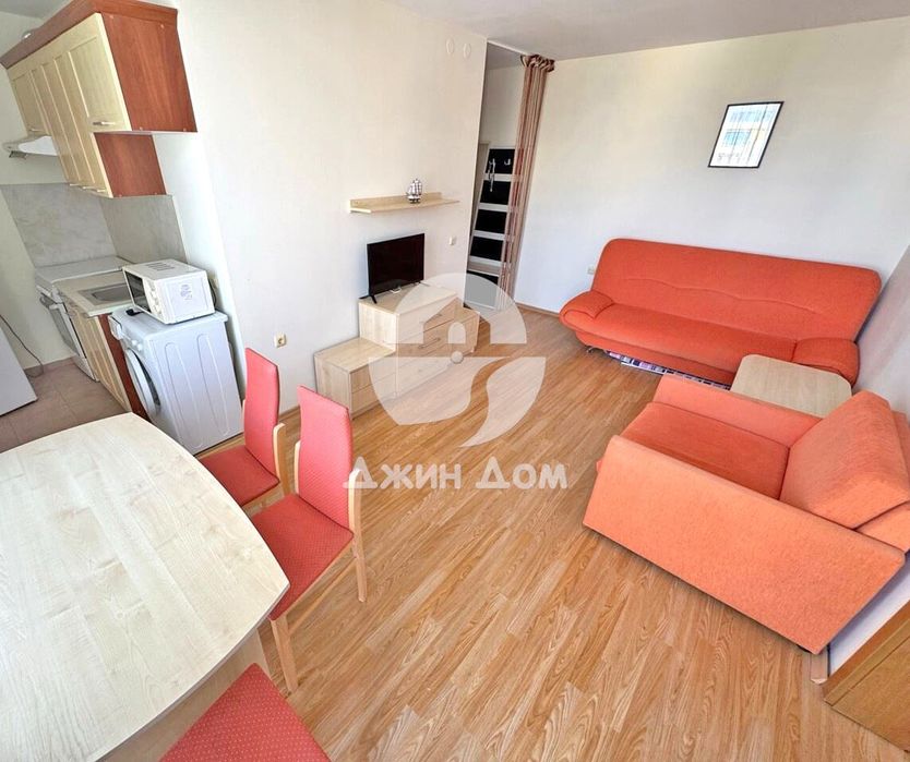 Продава се Двустаен апартамент в Свети Влас - 66 кв.м за 1243 €/кв.м - Снимка #3