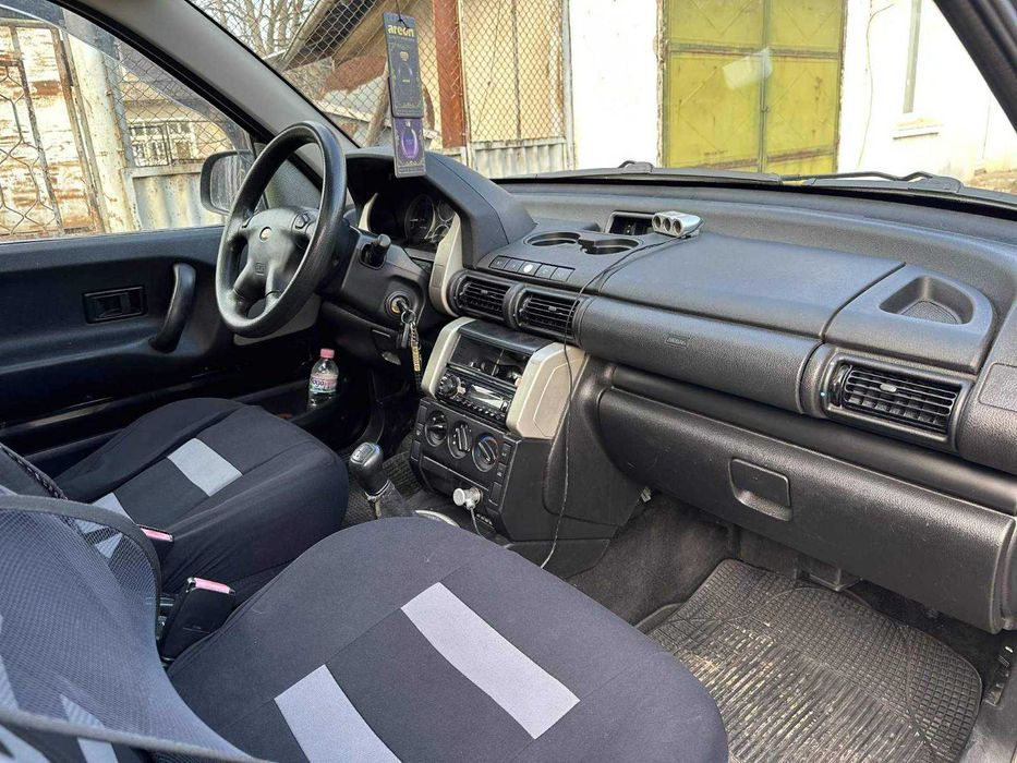 Land Rover ФЕЙСЛИФТ 2.0д