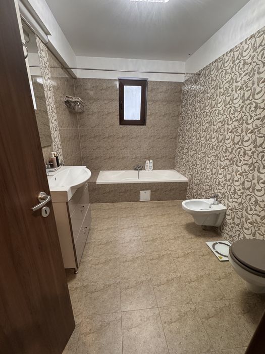 Casă de vânzare