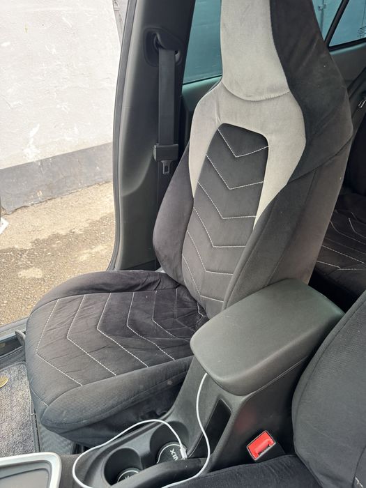 Чехол на Шевролет Оникс