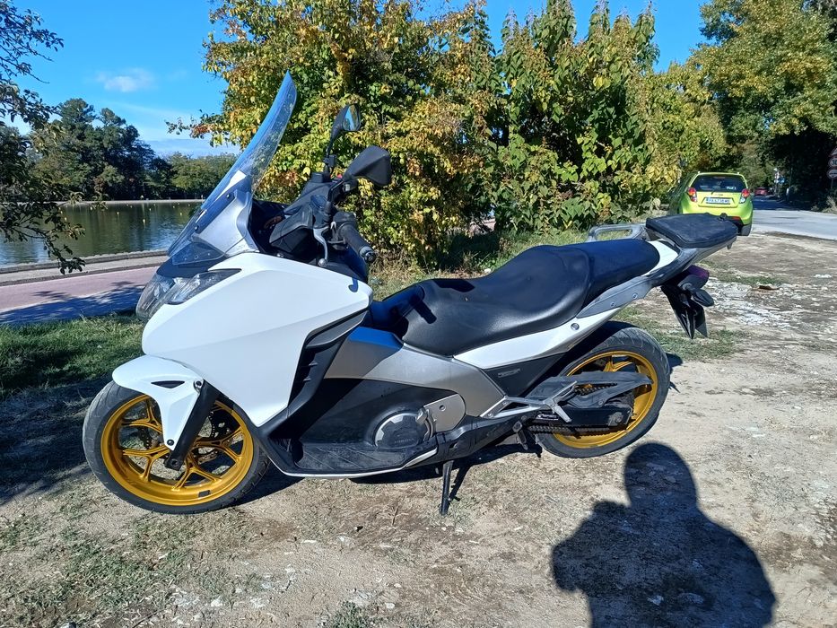 Honda Integra 700i  2012