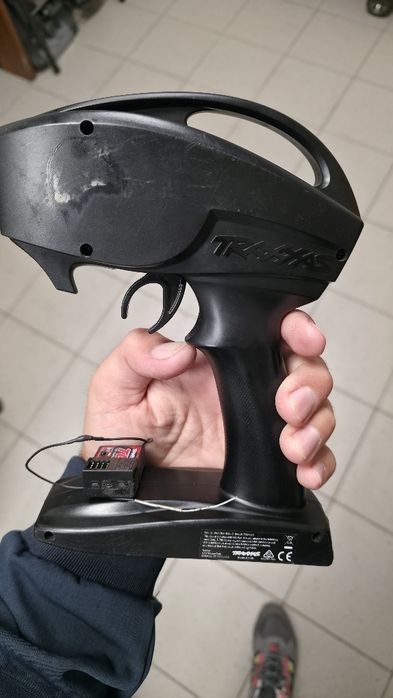 Vand telecomanda traxxas tq cu receiver