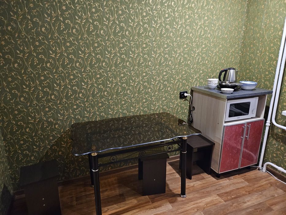 Ночь 9000, сутки, часы...