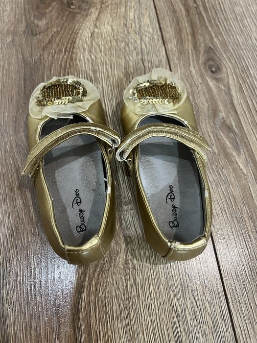 Детский туфли для праздника