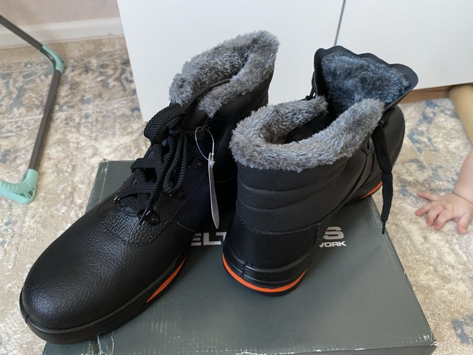 Продается новая спец обувь Delta Plus