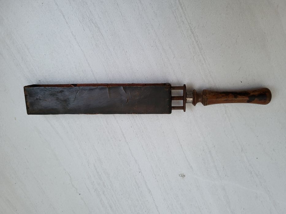 Точило ,кожено  ретро