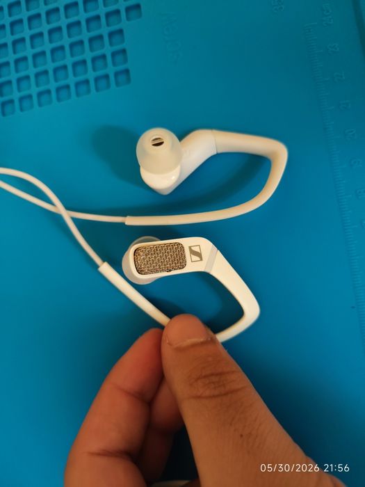 Sennheiser AMBEO Smart Headset за iPhone – Отлично състояние