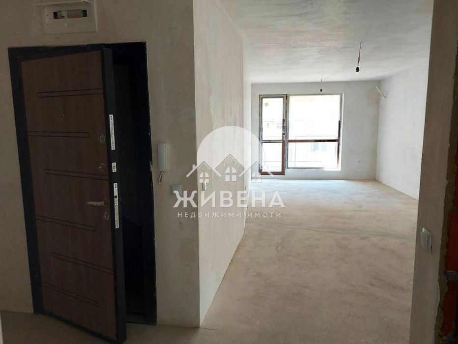 Продава се Двустаен апартамент в Варна, Колхозен пазар - 80 кв.м за 2107 €/кв.м - Снимка #4