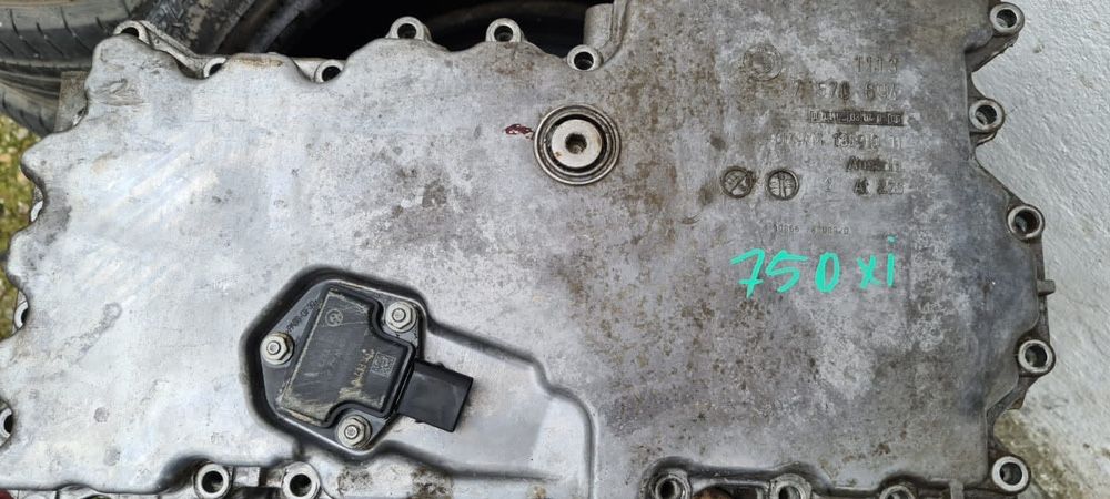 Baie ulei bmw f01 f02 f06 f13 750i x drive