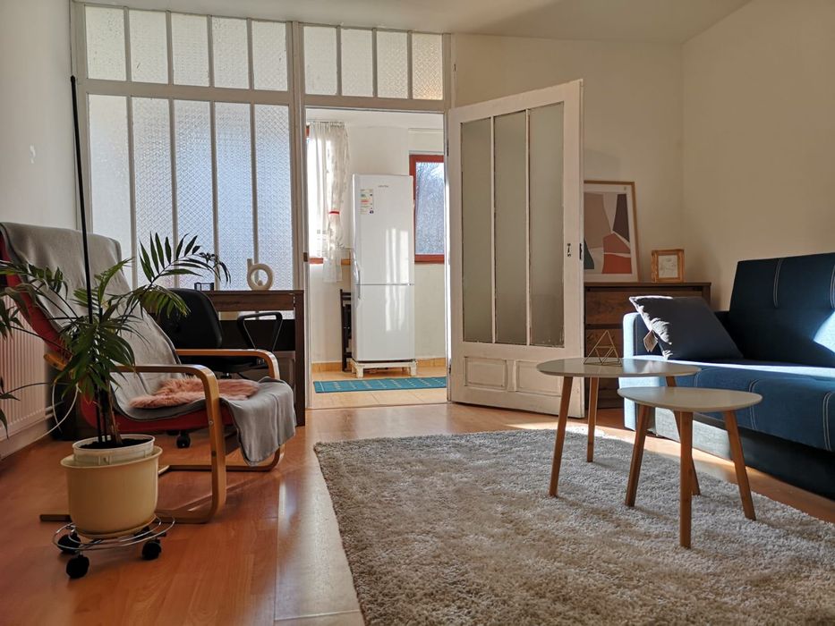 Inchiriez apartament cu o camera Manastur garsoniera Parâng chirie