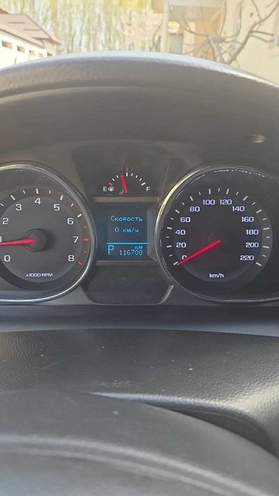 Sotiladi: Captiva 4. Full 2.4, yili 2018, rangi oq, kraska tozza