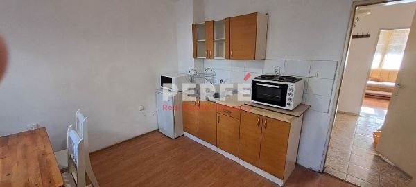 Дава се под наем Двустаен апартамент в Бургас, Възраждане - 65 кв.м за 316.2 € - Снимка #1