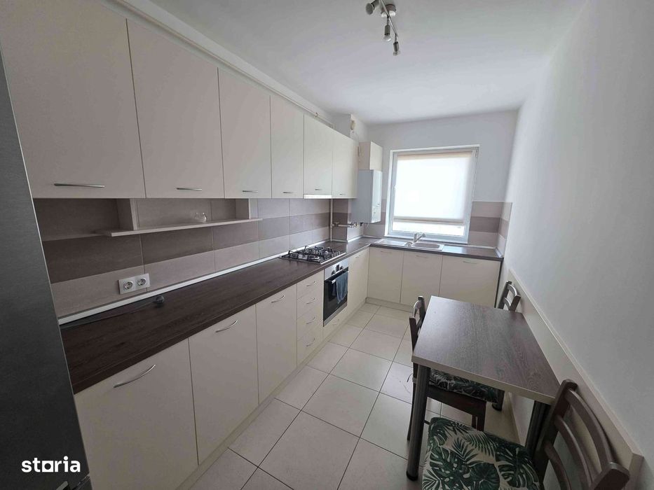 Apartament  de inchiriat 2 camere ,parcare, boxa, avantgarden Brasov