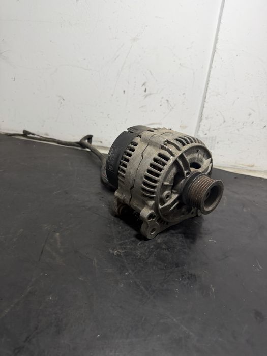 Alternator 14V VW T4 2.5 TDI 102CP ACV AJT 120A Alternator Volkswagen Vw Golf 3 1.9 Diesel Alternator  T4 1.9 ABL