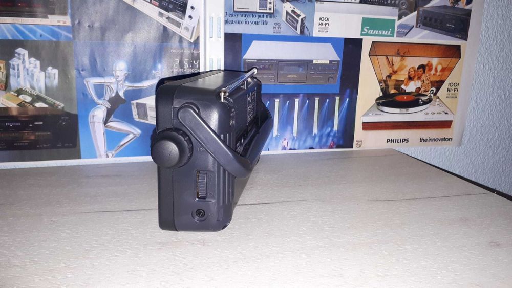 Radio AM/FM Panasonic RF2400 (Japonez model anii 90)