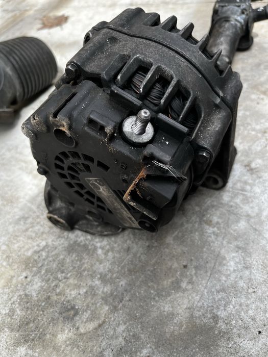 Динамо(алтернатор) бмв 535д 272кс