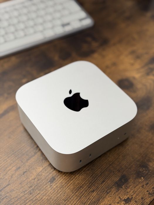 Apple Mac Mini M4 - 24GB RAM / 512GB SSD, stare impecabilă