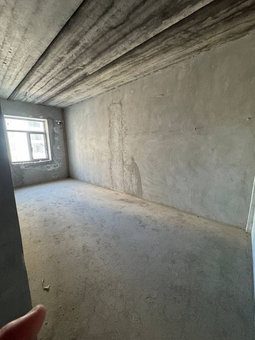 Срочна продаю, квартиру.