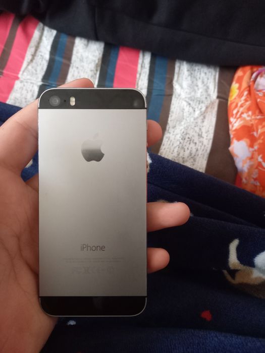 Айфон 5 40000тенге