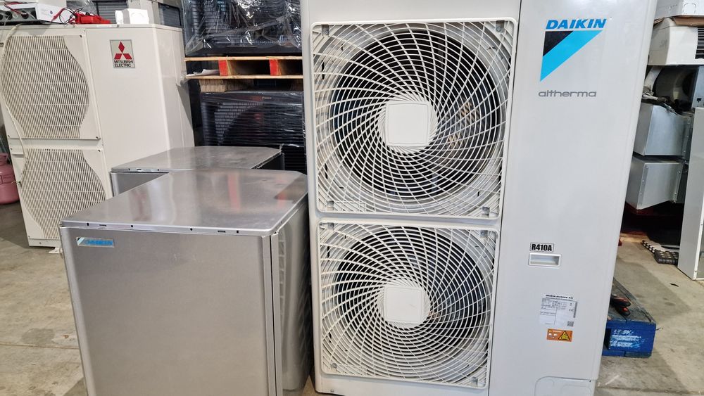 Daikin Altherma високотемпературна термопомпа  въздух-вода  нова