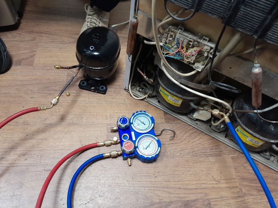 Ремонт холодильников