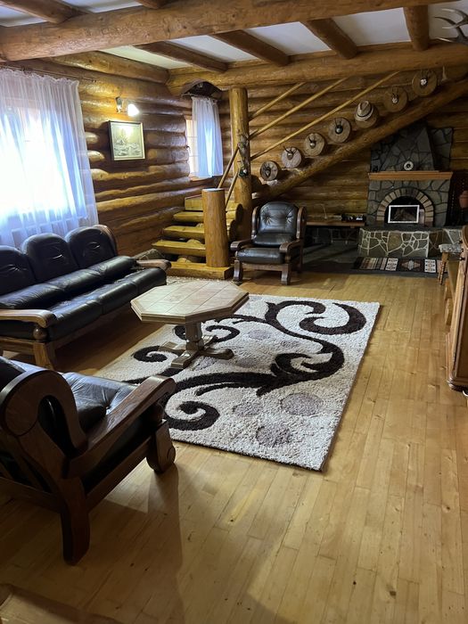 Cabana (pensiune) de inchiriat sucevita(revelion si craciun ocupat)