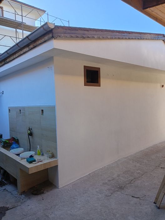 Машинна мазилка и замазка