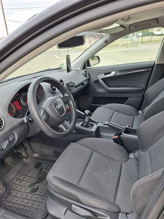 Vând Audi A3 S line