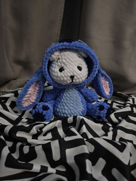 Вязаный мишка-стич