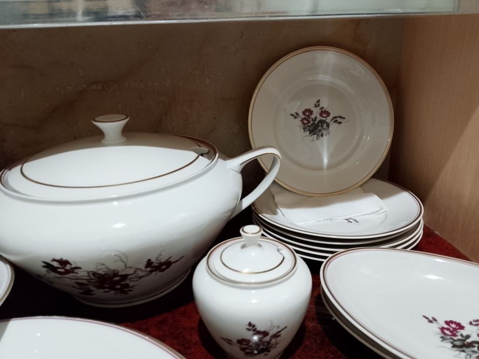 Столовый сервиз производствоГДР