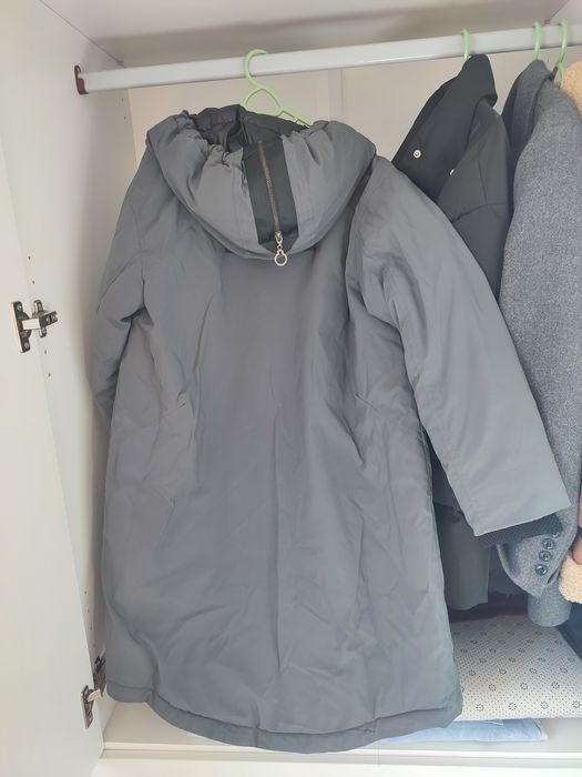 продам зимнюю куртку