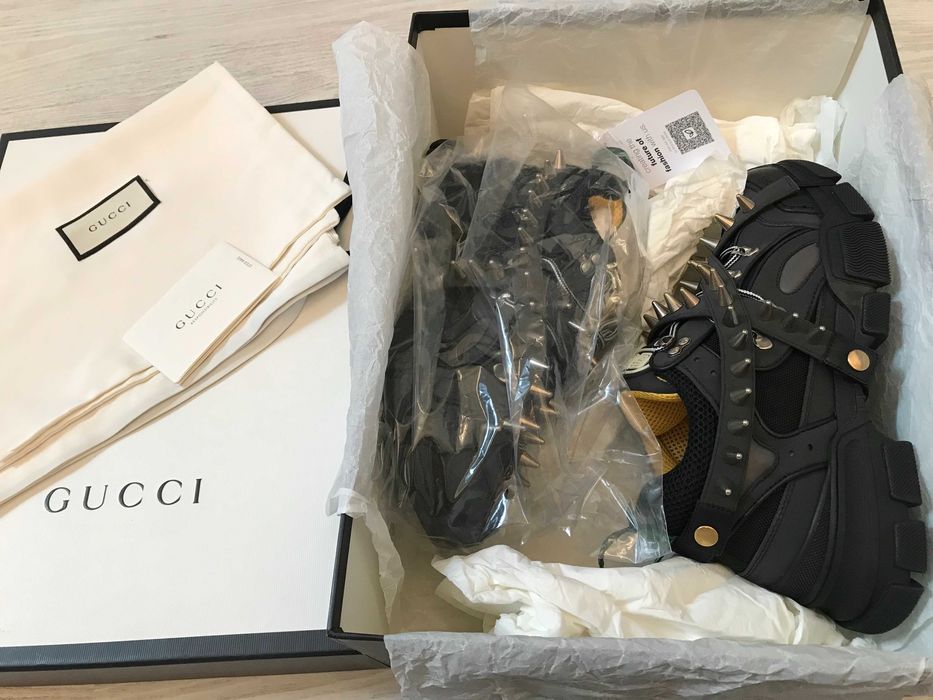 Gucci Flashtrek reflective 42 removable spikes, limited, full box