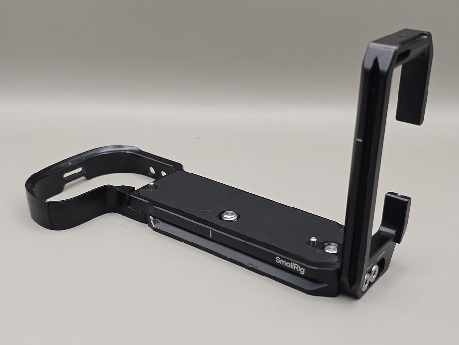 SmallRig L-Bracket (Plăcuță L Arca-Swiss) pentru Canon EOS R5 / R6 / R5 C / R6 Mark II