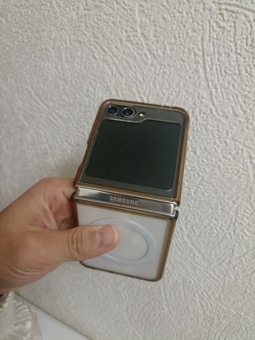 Samsung Z flip 5