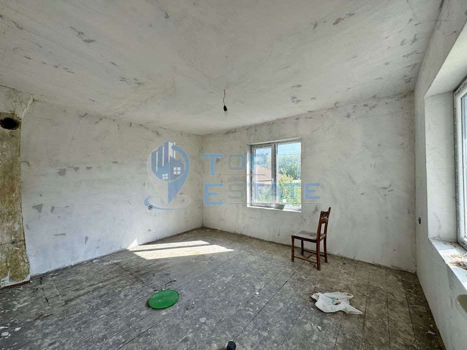 Продава се Къща в с. Янтра, Област Велико Търново - 100 кв.м за 250 €/кв.м - Снимка #7