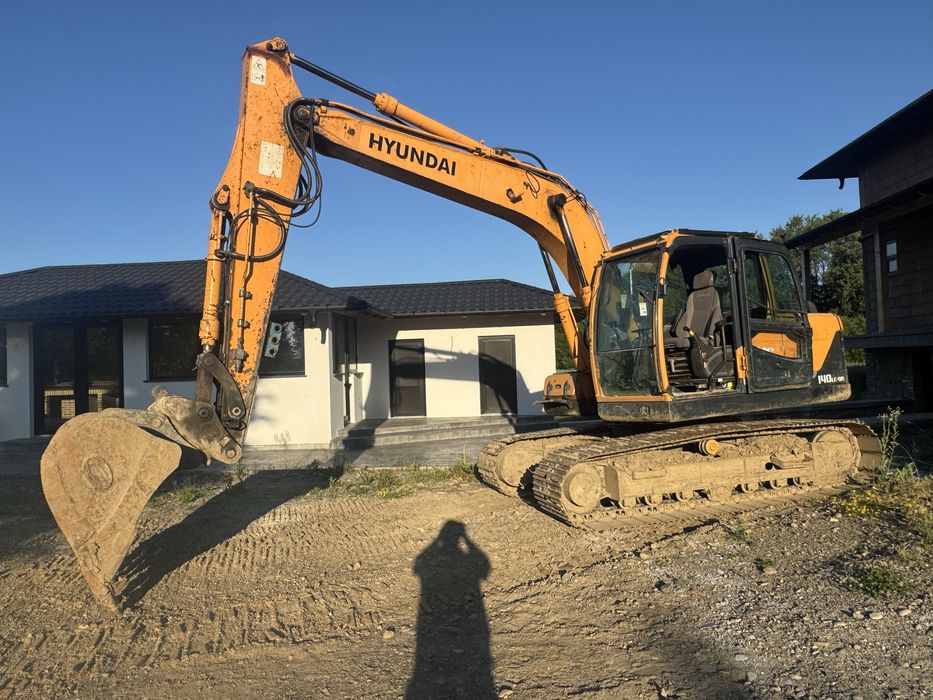 Excavator Hyundai Robex 140 LC-9A