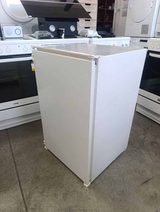 Хладилник за вграждане MIELE