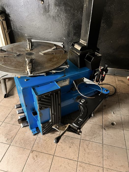 Aparat dejantat Hofmann Monty 2300