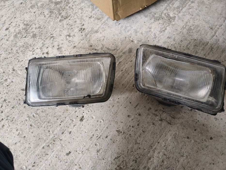 Продам фары audi b4 оригинал