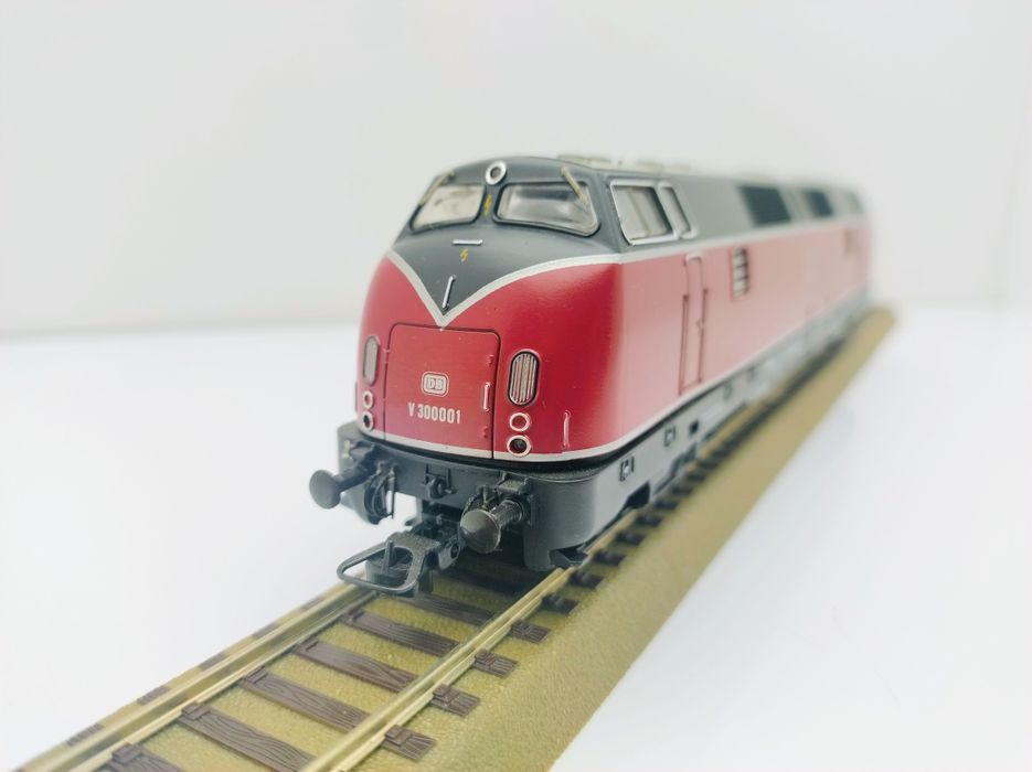 Locomotiva trenuleț electric V 300 scara HO